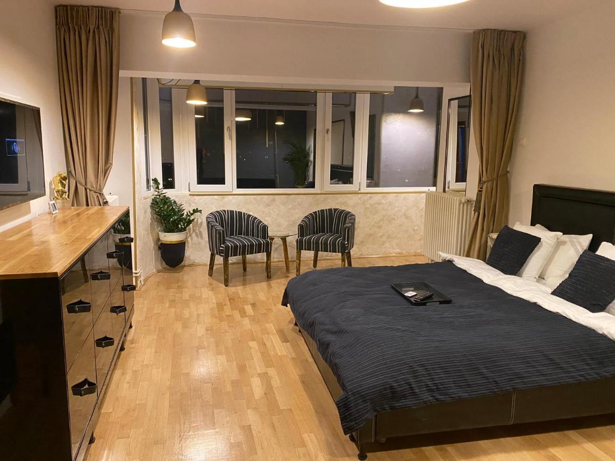 Casa S Piata Alba Iulia בוקרשט